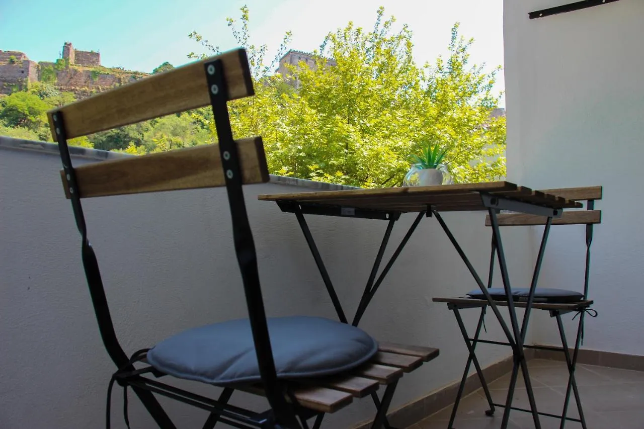 Ballo Apartments Gjirokaster