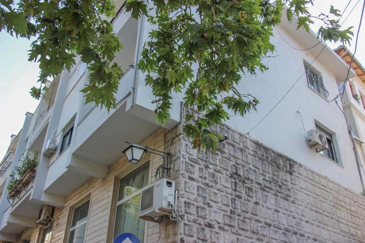 Ballo Apartments Gjirokaster