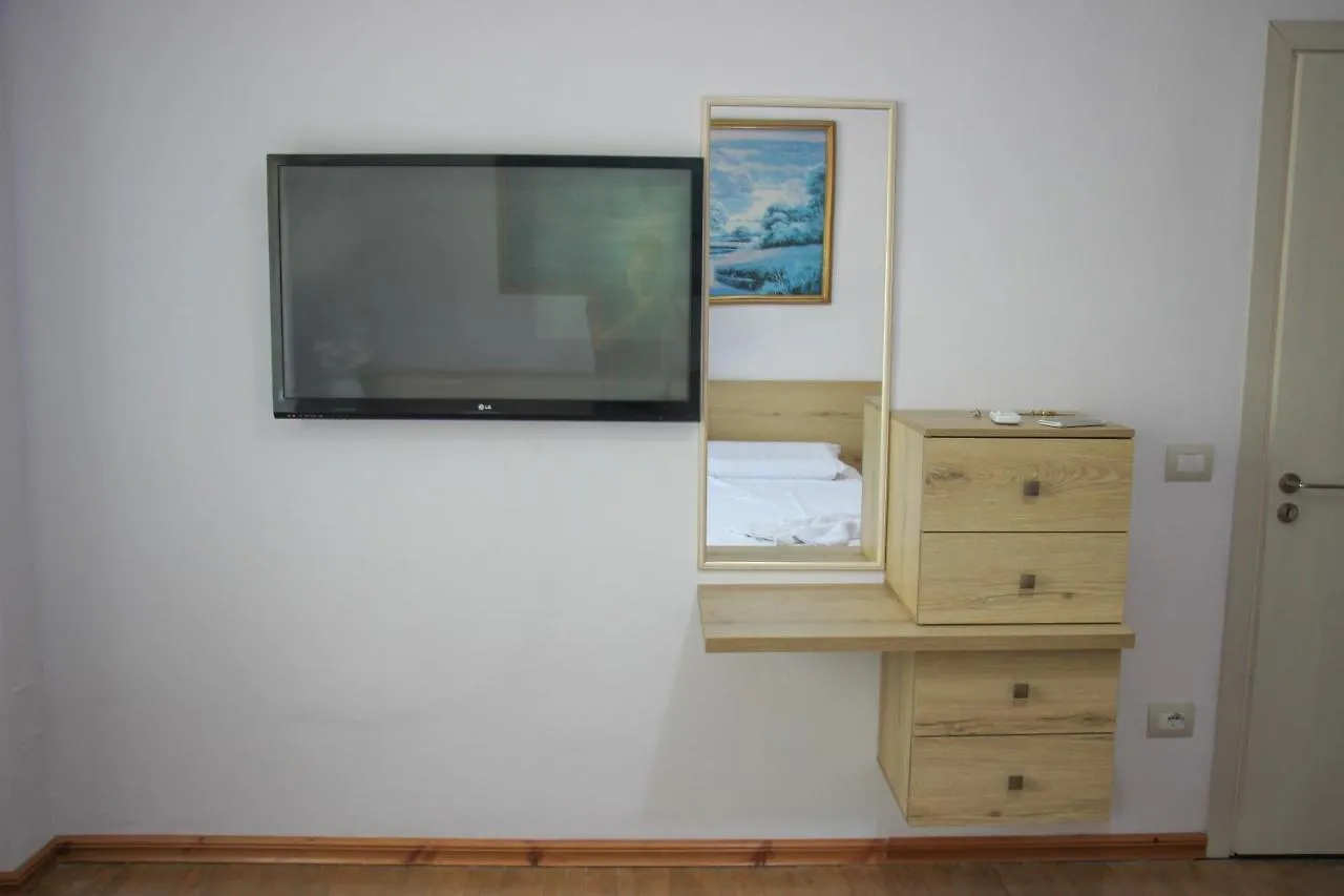 Ballo Apartments Gjirokaster